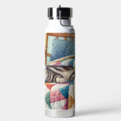 Sweet Grey Kat Slapen op een Quilt Waterfles (Links)