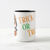 Sweet Halloween - Trick or Teat? mug Tweekleurige Koffiemok (Center)