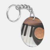 Sweet Harmony – Stroopwafel on Piano Key Holder Sleutelhanger (Voorkant Links)