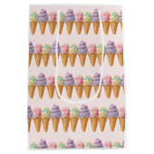 Sweet Ice Cream Summer Here Scoop Baby shower Medium Cadeauzakje (Achterkant)
