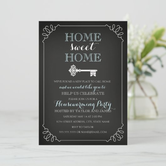 Sweet Key Chalkboard Housewarming Uitnodiging (Staand voorkant)