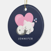 Sweet Kitty Cat Slapen met een groot roze hart Keramisch Ornament (Links)