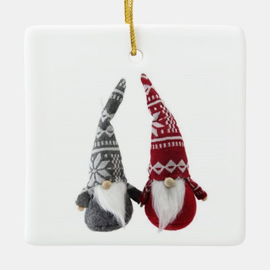 *SWEET LITTLE GNOMES* CHRISTMAS ORNAMENT (Voorkant)
