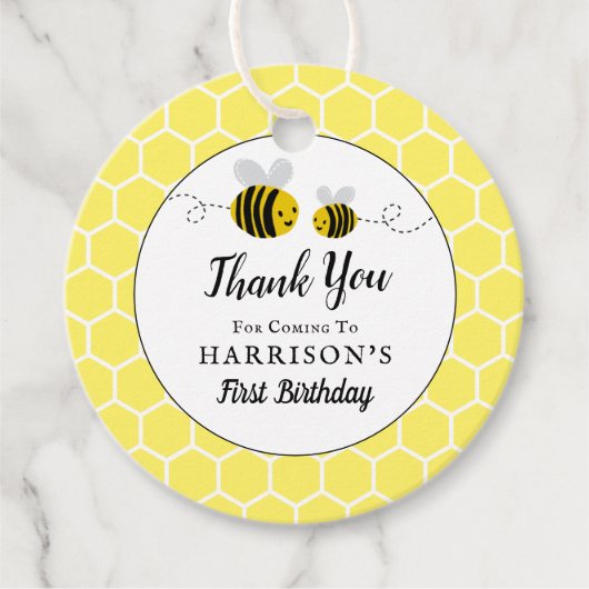 Sweet Little Honey Bee Birthday Party Bedankjes Labels (Voorkant)