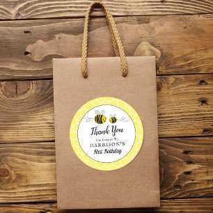 Sweet Little Honey Bee Birthday Party Favor Ronde Sticker