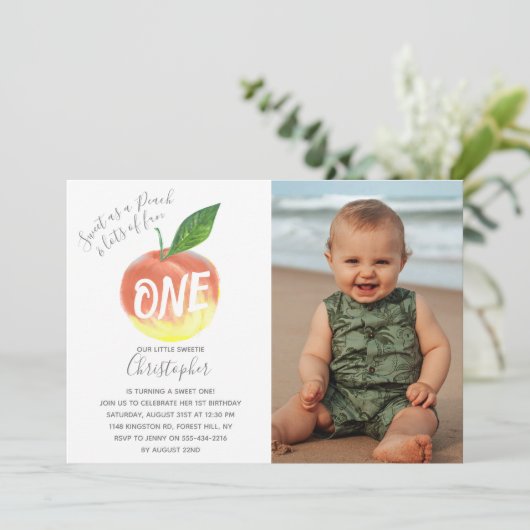 Sweet Little Peach 1st Birthday Foto Kaart (Staand voorkant)