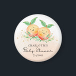 Sweet Little Peaches Het is Twins Magnet<br><div class="desc">Er zijn zoete kleine perziken op weg naar een baby shower met schattige perziken op een waterverf was. Bezoek onze winkel om ons collectie van een kleine perzikkleurig ontwerp te uitzichten.</div>