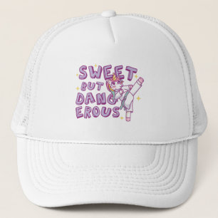 Sweet maar gevaarlijk Karate Unicorn Trucker Hat Pet