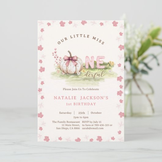 Sweet Miss Onederful Pink Bow Pumpkin 1st Birthday Kaart (Staand voorkant)
