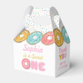 Sweet One Donut Girl First Birthday Party Bedankdoosjes (Voorkant Zijde)