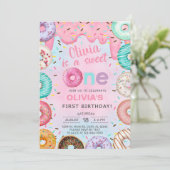 Sweet One donuts girl, eerste verjaardag uitnodigi Kaart (Staand voorkant)