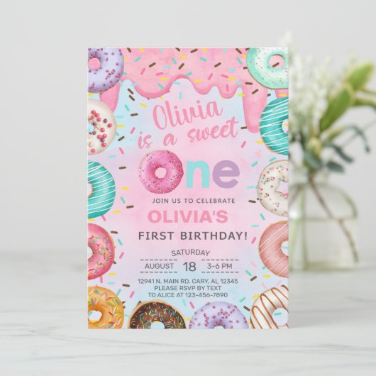 Sweet One donuts girl, eerste verjaardag uitnodigi Kaart (Staand voorkant)