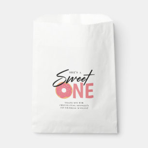 Sweet ONE Pink Doughnut Theme 1st Birthday Party Bedankzakje