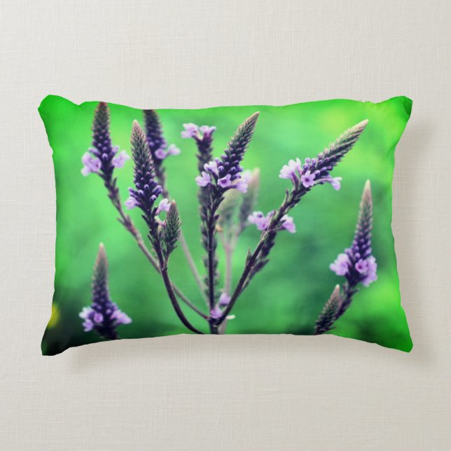 Sweet Paarse Vervain Flower Accent Kussen (Voorkant)