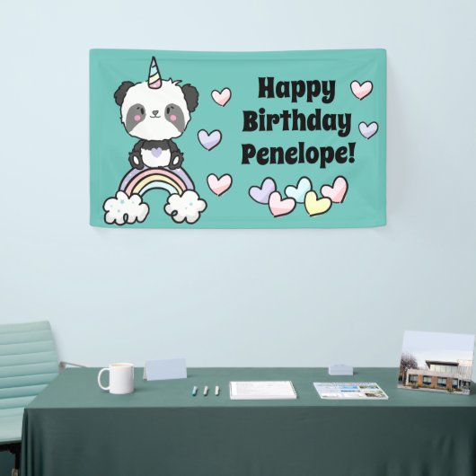 Sweet Pandacorn met regenboogharten Birthday Spandoek (Beurs)
