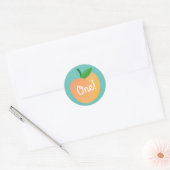 Sweet Peach Cute Fruit 1st Birthday Party Thema Ronde Sticker (Envelop)