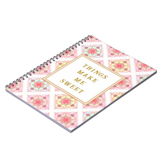 Sweet Pink Floral Diamond Pattern Notitieboek (Linkerzijde)