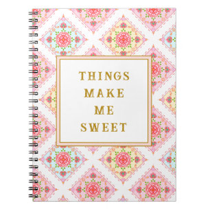 Sweet Pink Floral Diamond Pattern Notitieboek