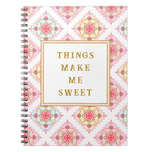 Sweet Pink Floral Diamond Pattern Notitieboek (Voorkant)