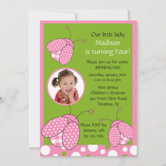 Sweet Pink Ladybug Foto Birthday Uitnodiging (Voorkant)