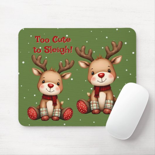 Sweet Reindeer Pair in Holiday Snowfall Muismat (Met muis)