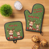 Sweet Reindeer Pair in Holiday Snowfall Ovenwant & Pannenlap Set (Top down)