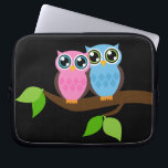 Sweet Romantic Owls Laptop Sleeve<br><div class="desc">Twee uilen doorlopen op een tak.</div>
