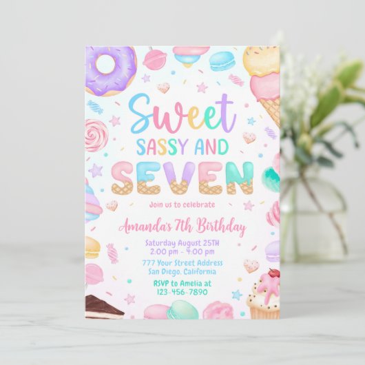 Sweet Sassy en 7 verjaardagen uitnodiging 7e Bday (Staand voorkant)