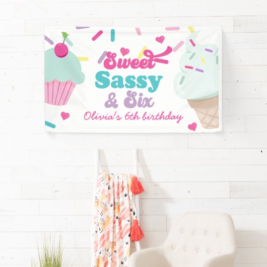 Sweet Sassy en Six Ice Cream and Cake Verjaardag Spandoek (Insitu)