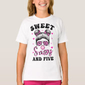 Sweet Sassy en Vijf Bun Leopard Zonnebrillen T-shirt (Voorkant)