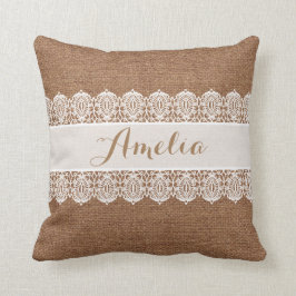 Sweet Script - Faux Burlap en Lace Monogram Kussen