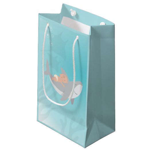 Sweet Shark Baby shower geschenktas Klein Cadeauzakje (Voorkant Gekanteld)