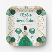 Sweet Sixteen Brown Hair Princess in het groen Papieren Bordje (Voorkant)