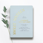 Sweet Sixteen | Lichtblauw en goud 16e verjaardag Folie Uitnodiging<br><div class="desc">16 uitnodigingen met echte metallic folie. Zacht blauw met goud.</div>