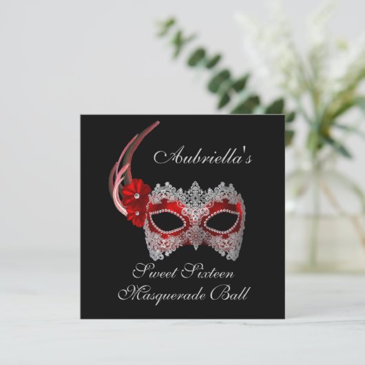"Sweet Sixteen Masquerade Ball" Rood/wit masker w/ Kaart (Staand voorkant)