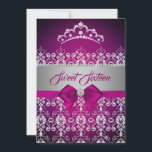 Sweet Sixteen Roze Sparkle Diamond Tiara Bow Kaart<br><div class="desc">Meer elegante zestiende uitnodigingen in de kleine Bayleigh-winkel!</div>