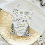 Sweet Sixteen Winter Verjaardag Uitnodiging<br><div class="desc">Sweet Sixteen Birthday uitnodigingen met gouden en zilveren sneeuwvlokken en pijnbomen. Ideaal voor uw 16e winterfeest.</div>