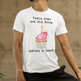 Sweet Soberheid: Cupcake met kaars, Herstelmunt T-shirt