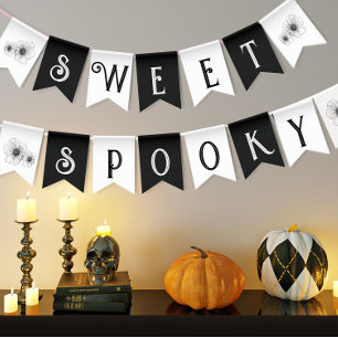 Sweet & Spooky Gothic Flower tattoo Baby shower Vlaggetjes