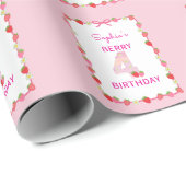 Sweet Strawberry 4thBirthday Invitation Cadeaupapier (Rol Hoek)