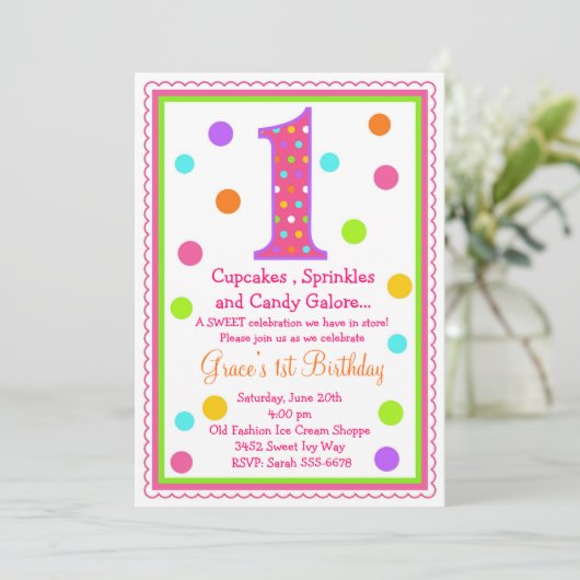 Sweet Surprise 1st Birthday Invitation Kaart (Staand voorkant)