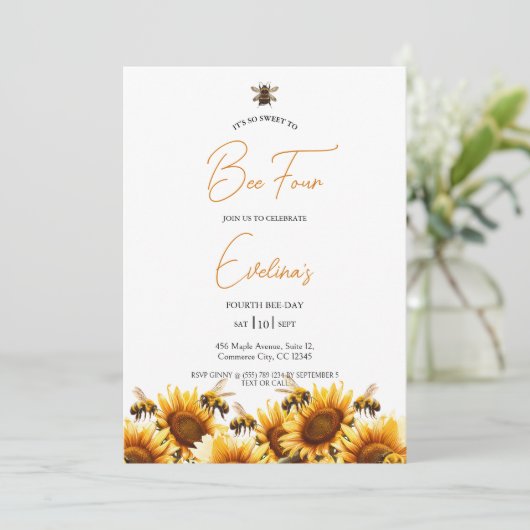 Sweet to Be Elegant Verjaardag Uitnodiging (Staand voorkant)