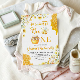 Sweet to Bee One First Birthday Invite Kaart