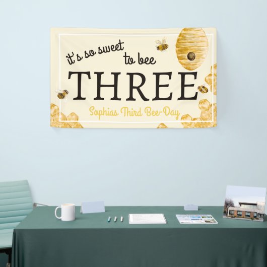 Sweet To Bee Three Third Birthday Bees Honeycomb Spandoek (Beurs)