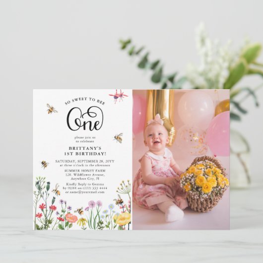 "Sweet-to-Bee" Wilde bloem en bloemBee 1e verjaard Kaart (Staand voorkant)