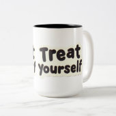 Sweet Treats Sticker Tweekleurige Koffiemok (Voorkant rechts)