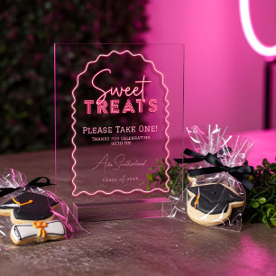 Sweet Treats Wavy Arch Pink Neon Afstudeerfeest Acryl Bord