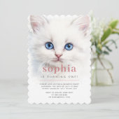 Sweet White Cat eerste verjaardagsfeest uitnodigin Kaart (Staand voorkant)