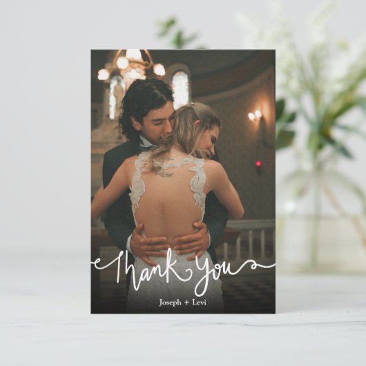 Sweet White Text Calligraphy Weddenschap Bedankt (Staand voorkant)