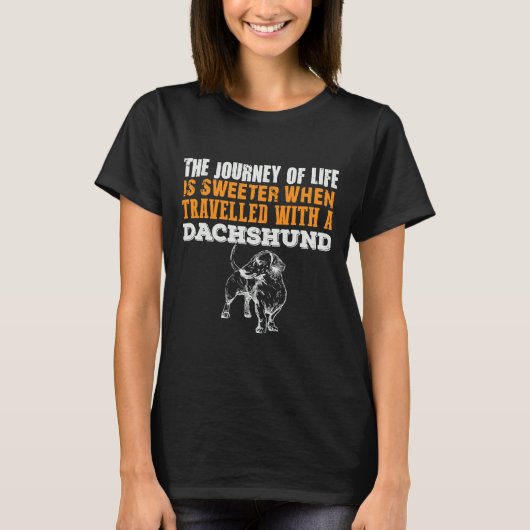 Sweeter reisde met een dachshund t-shirt (Voorkant)